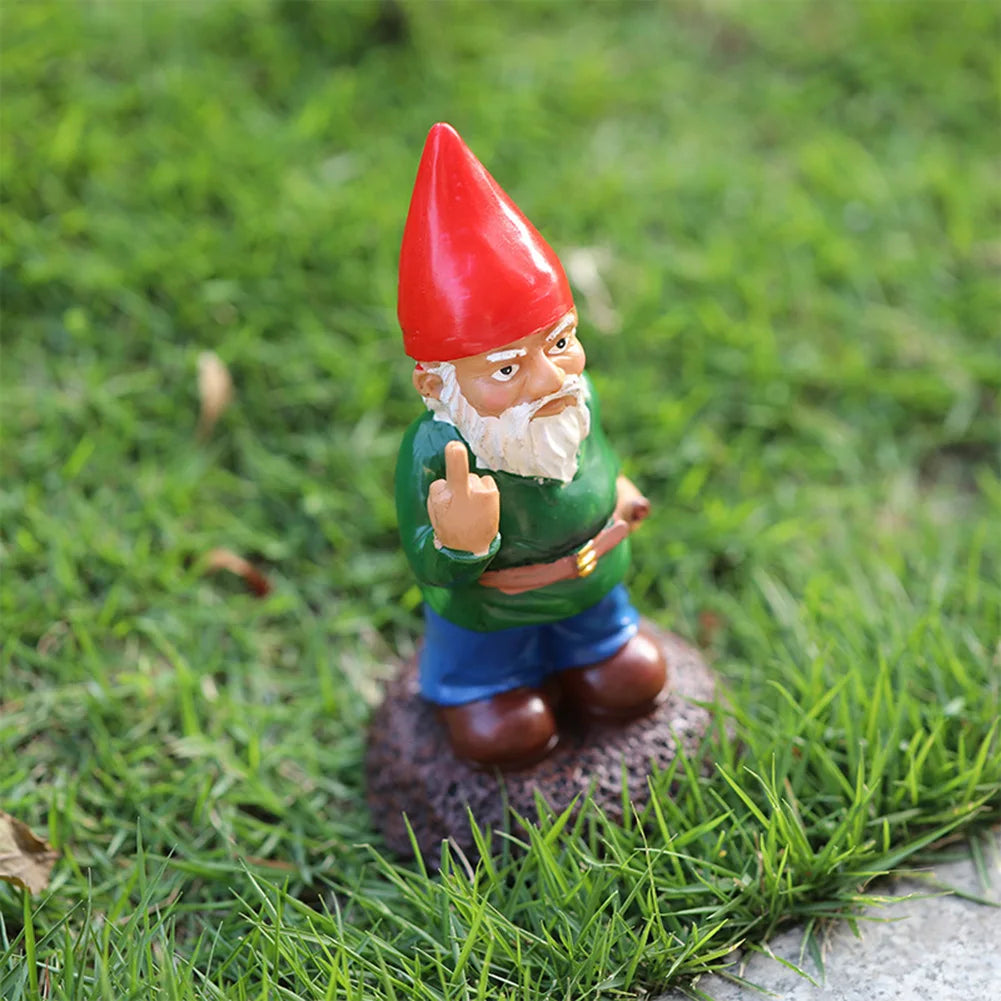 GNOME STATUE