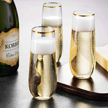 WINE/CHAMPAGNE PLASTIC GLASSES