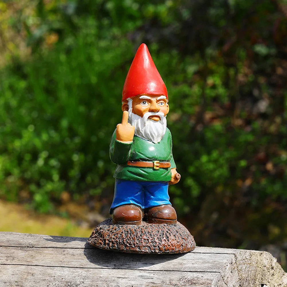 GNOME STATUE