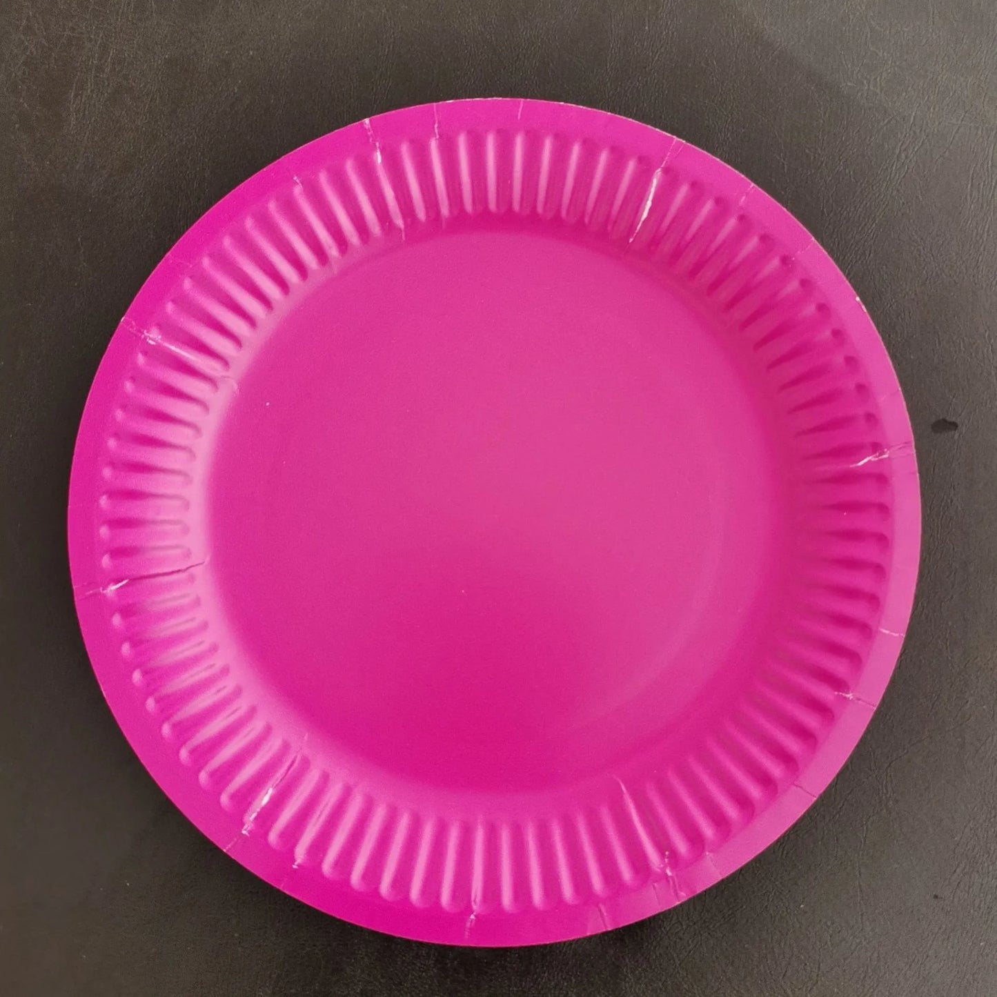 50 DISPOSABLE PLATES