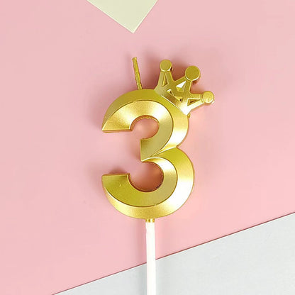 NUMBER CANDLES CROWN