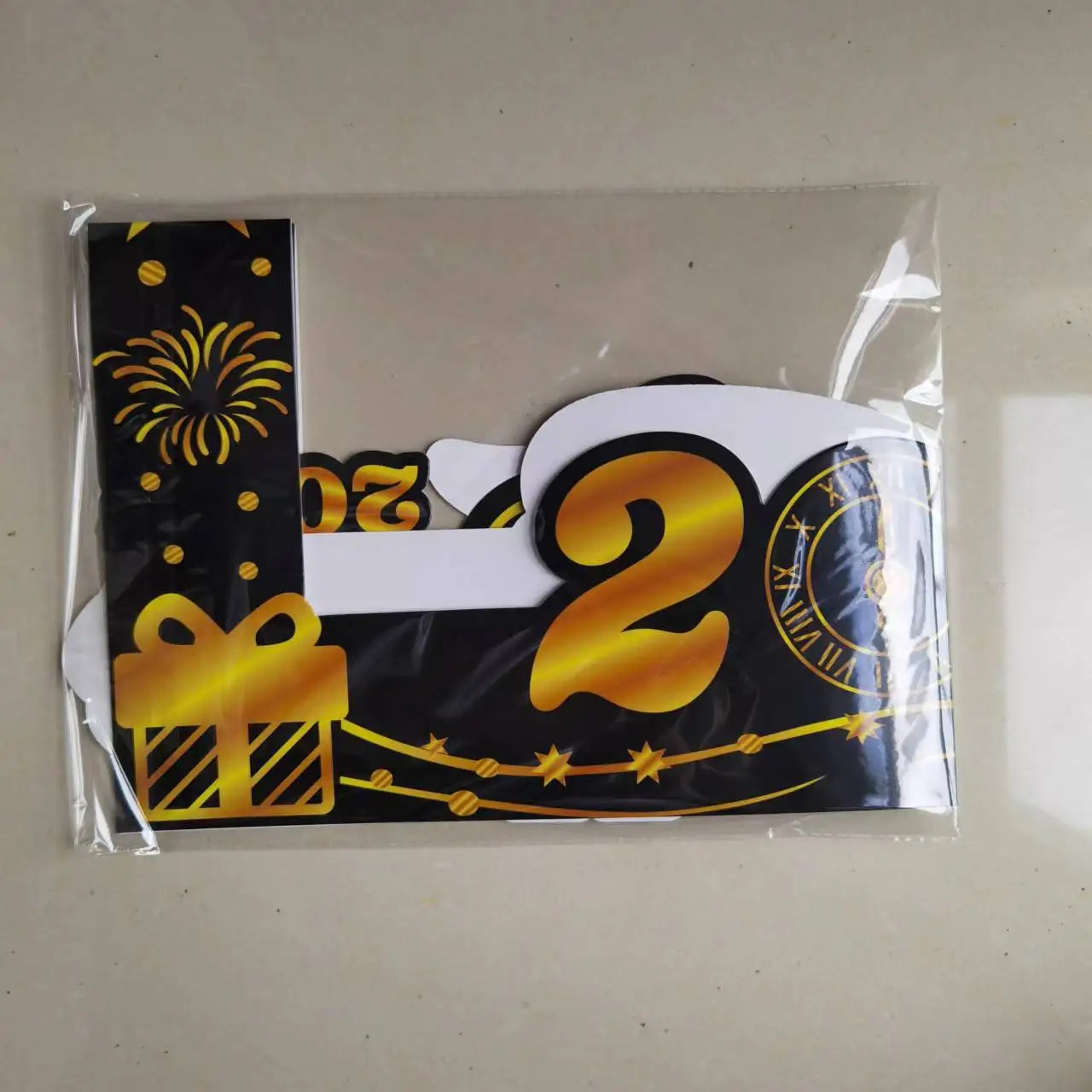 NEW YEARS EVE PAPER PHOTOFRAME